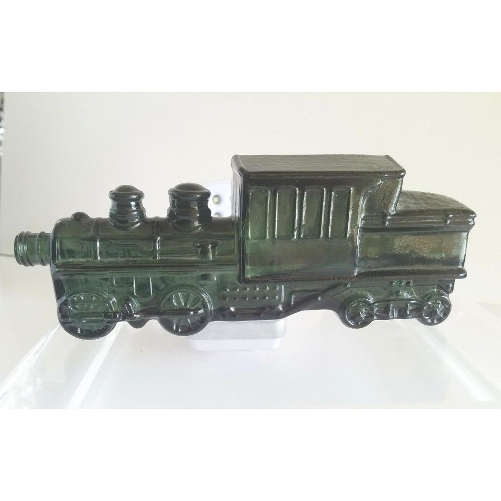 Vintage Avon 1876 Train Glass Bottle Brisk Spice After Shave 5 fl.oz Green